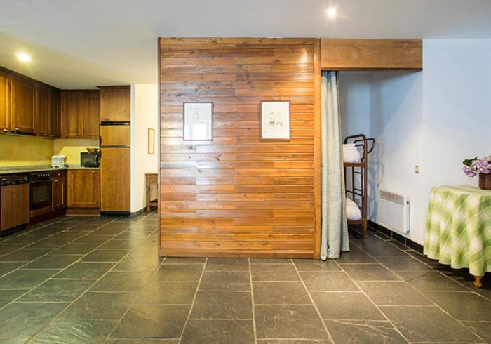 Apartamentos Linsoles Eriste Bagian luar foto