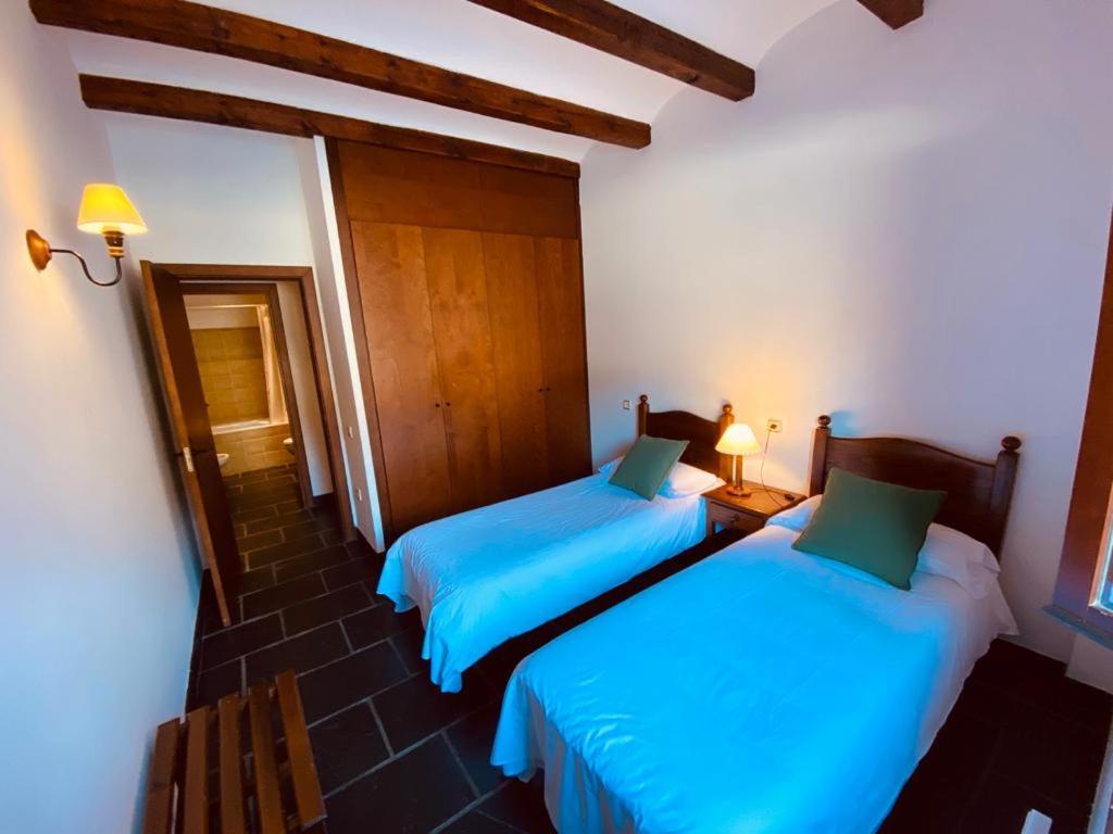 Apartamentos Linsoles Eriste Bagian luar foto